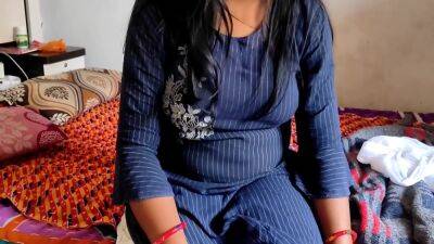 Indian Girlfriend Seducing Boyfriend To Fuck Her, Teenage Gf Sneaks Her Boyfriend Into Her Room To Fuck, Hard Sex - hclips.com - India