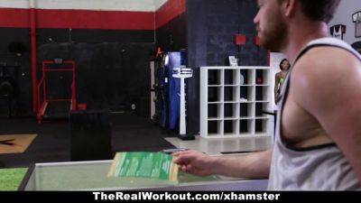 Watch Behemoth Cheeks get boned hard in the gym - HD video - sexu.com