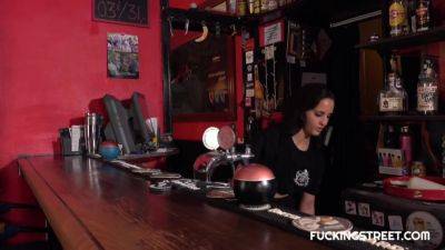 Hardcore Sex In A Bar With A Beautiful Waitress - hclips.com - Czech Republic
