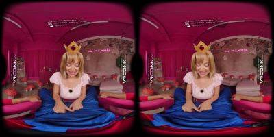 VR Conk Sexy Blake Blossom Gets Pounded Hard In Mario Princess Peach Cosplay VR Porn Parody - txxx.com